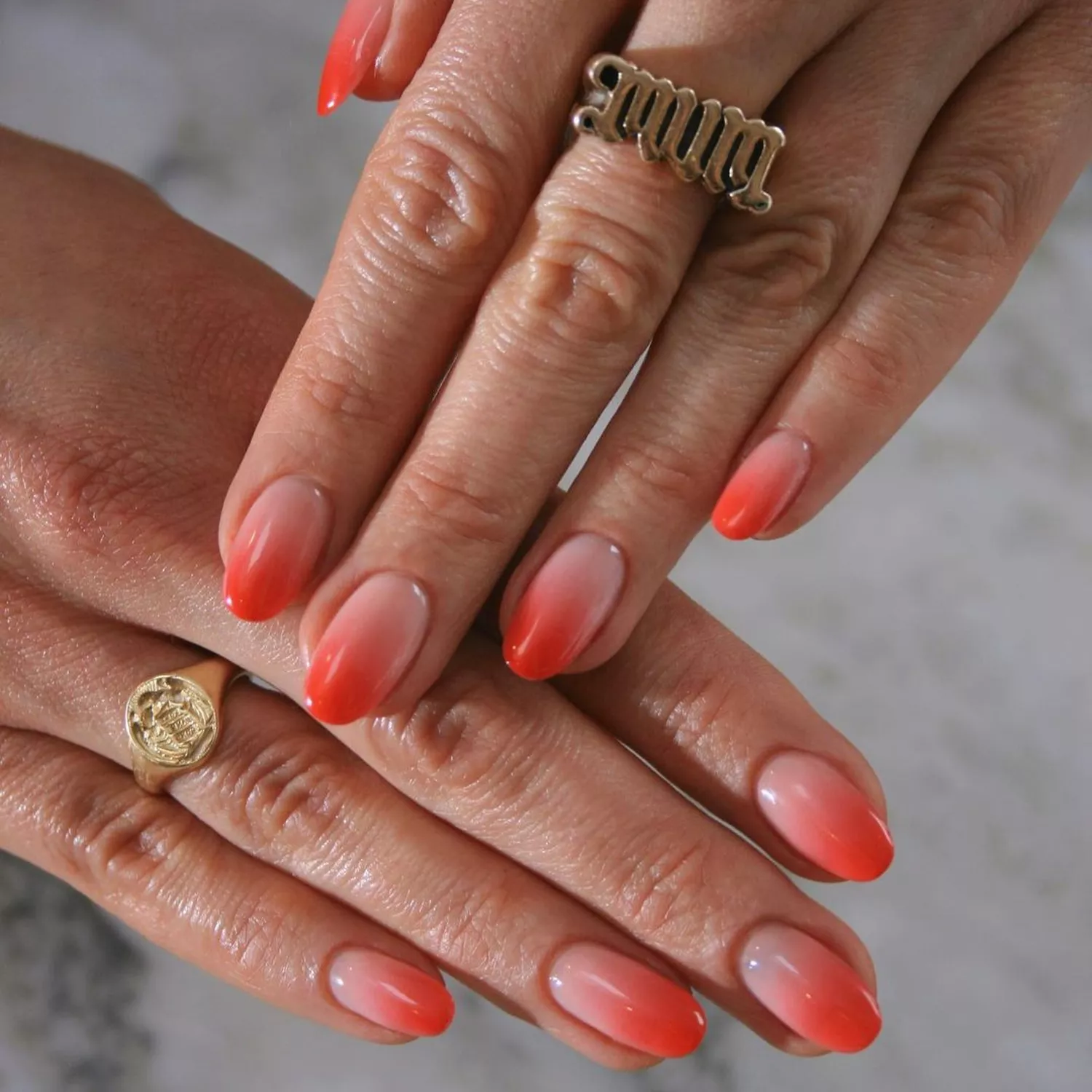 Peach ombre summer nails